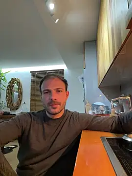 Adventurehotman online show from 5, 3, 2025