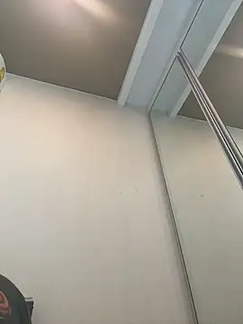 AmmyHot online show from 15, 4, 2026