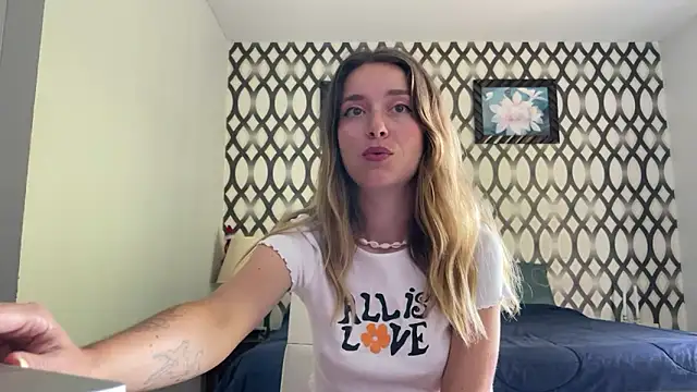 SirenaBelle online show from 19, 1, 2025