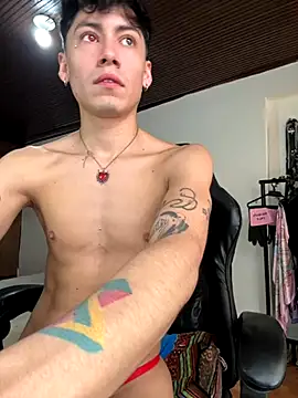 Amahd696 online show from 10, 10, 2025