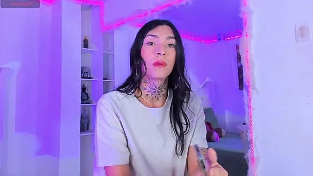 Camila Coxx online show from 10, 10, 2025