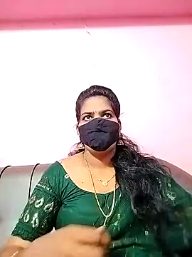 melina214 online show from 7, 10, 2025