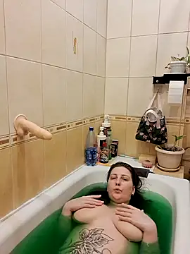 Sakura Green online show from 12, 1, 2025