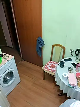 Sakura Green online show from 7, 3, 2025