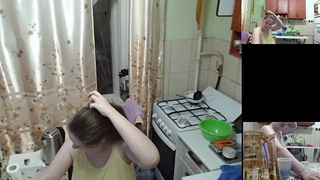 Sakura Green online show from 2, 11, 2025