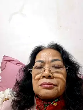 Snapshot of Hotestlove chatting on 25, 2, 2025 Hotestlove online show from 25, 2, 2025