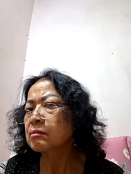 Snapshot of Hotestlove chatting on 28, 2, 2025 Hotestlove online show from 28, 2, 2025