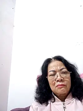 Snapshot of Hotestlove chatting on 10, 3, 2025 Hotestlove online show from 10, 3, 2025