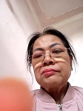 Snapshot of Hotestlove chatting on 19, 3, 2025 Hotestlove online show from 19, 3, 2025