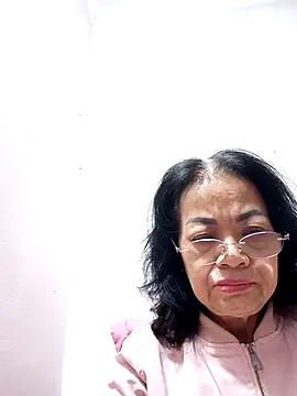 Snapshot of Hotestlove chatting on 19, 3, 2025 Hotestlove online show from 19, 3, 2025