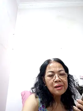 Snapshot of Hotestlove chatting on 22, 3, 2025 Hotestlove online show from 22, 3, 2025
