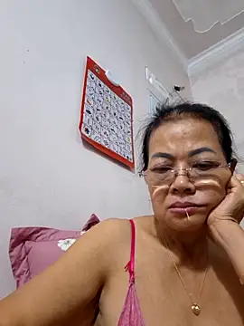 Snapshot of Hotestlove chatting on 20, 9, 2025 Hotestlove online show from 20, 9, 2025