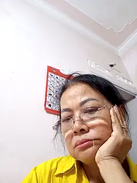 Snapshot of Hotestlove chatting on 30, 9, 2025 Hotestlove online show from 30, 9, 2025