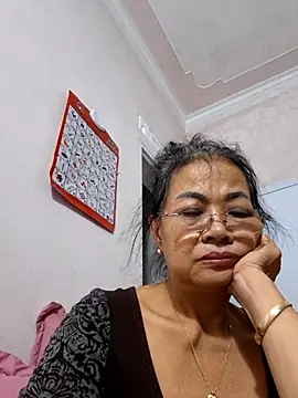 Snapshot of Hotestlove chatting on 14, 10, 2025 Hotestlove online show from 14, 10, 2025
