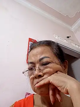 Snapshot of Hotestlove chatting on 21, 10, 2025 Hotestlove online show from 21, 10, 2025