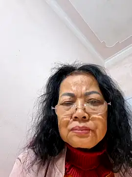 Hotestlove online show from 1, 12, 2025