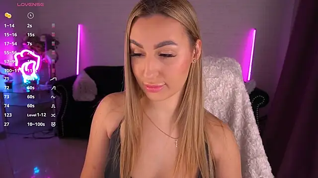 LiaBrazzerr online show from 5, 2, 2025