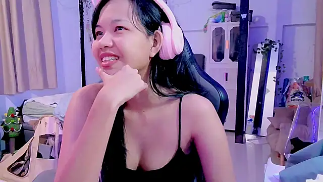 Kana G online show from 20, 3, 2025