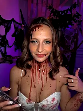 Snapshot of emma4xxx chatting on 28, 10, 2025 emma4xxx online show from 28, 10, 2025