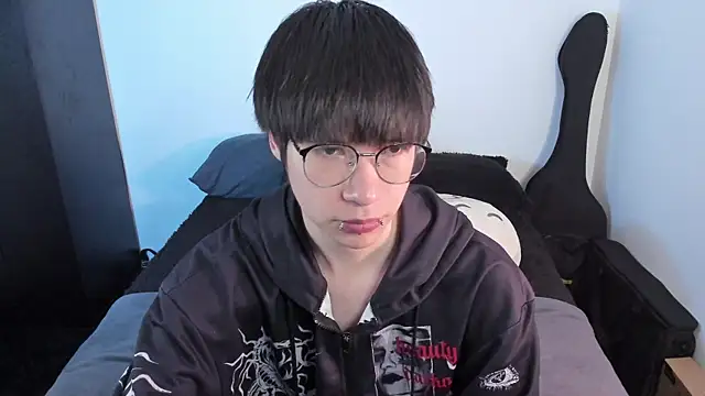 Aventure Twinks online show from 29, 3, 2026