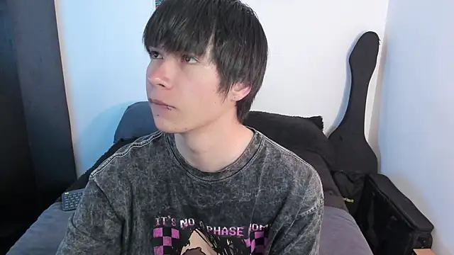 Aventure Twinks online show from 6, 4, 2026