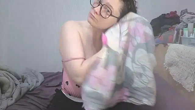 Nina7HotCherry online show from 14, 2, 2026