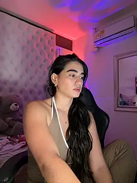 ZarahEvans online show from 3, 12, 2025