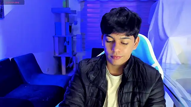 Franco Rizzo  online show from 4, 10, 2025