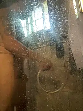 RoodoggXL online show from 4, 3, 2025