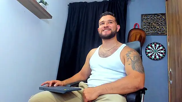 AndrewDiaz online show from 7, 4, 2026