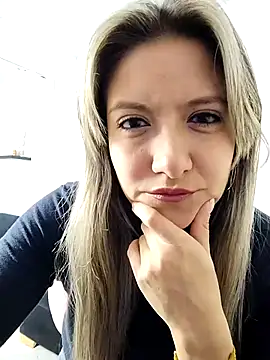 valeriahunter1 online show from 6, 2, 2026