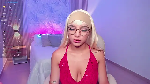 Snapshot of anahi_curlie1 chatting on 30, 1, 2025 anahi curlie1 online show from 30, 1, 2025