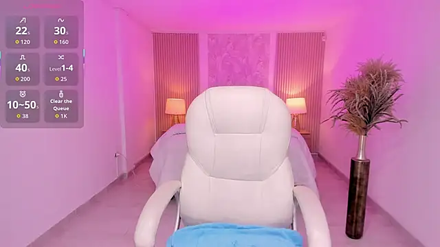 Snapshot of anahi_curlie1 chatting on 21, 3, 2026 anahi curlie1 online show from 21, 3, 2026