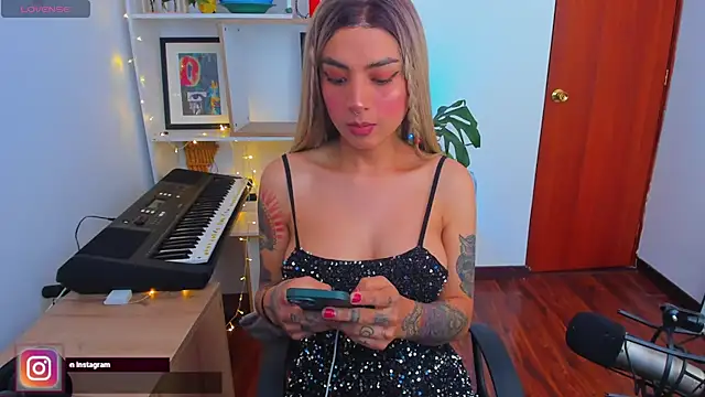 Yeriawaddell  online show from 25, 12, 2024