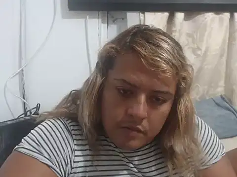 KIARAMARSHALLWELLZ online show from 12, 1, 2026