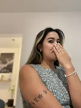 Emilia Bakerr online show from 23, 1, 2025