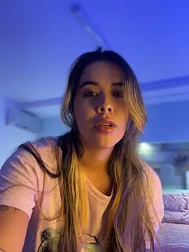 Emilia Bakerr online show from 21, 2, 2025