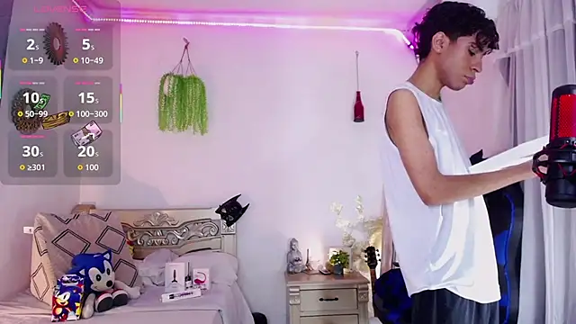 huge armound online show from 9, 4, 2026