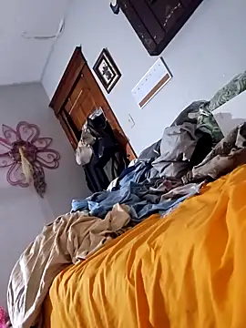 sweetkitty111 online show from 12, 1, 2025