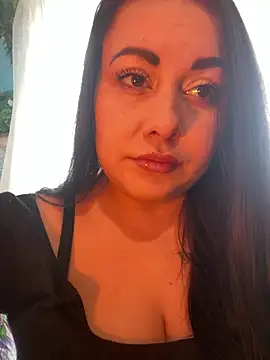 DaisyStreet online show from 2, 4, 2026