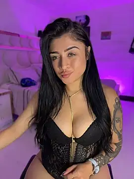 lucianaroy online show from 17, 7, 2026