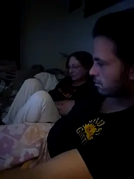 Snapshot of pumpitup123 chatting on 4, 11, 2025 pumpitup123 online show from 4, 11, 2025