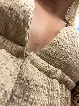 LikaCat online show from 31, 3, 2026