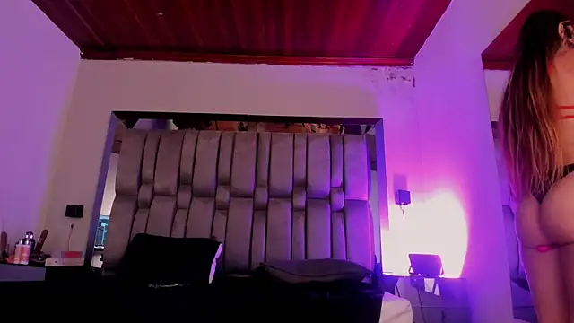 NikkySmiith online show from 11, 5, 2026