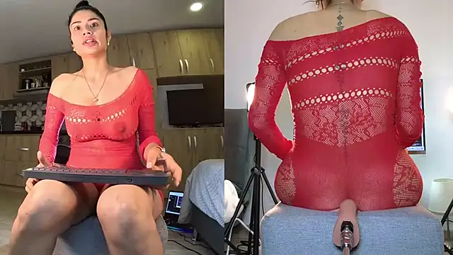 Snapshot of Alondra_fetish chatting on 19, 1, 2025 Alondra fetish online show from 19, 1, 2025