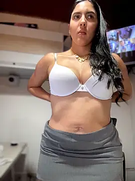 MarianaBenz online show from 18, 5, 2026