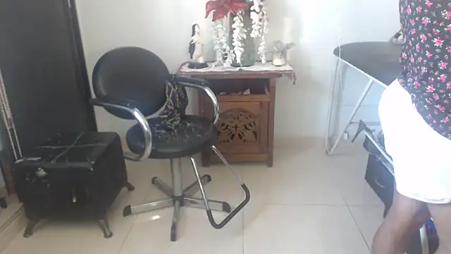 bardotbigcockts online show from 14, 12, 2024