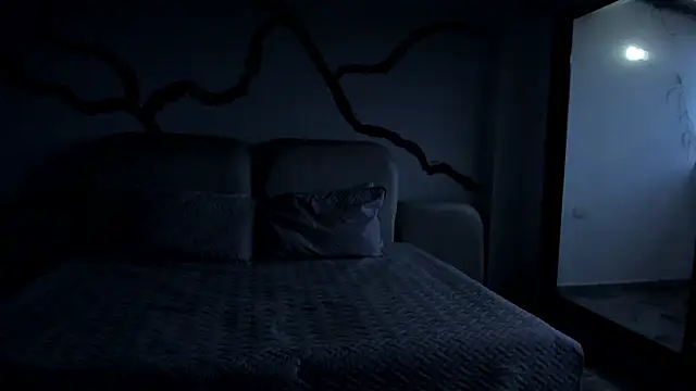 LyonGallego  online show from 26, 1, 2025