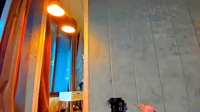 Sassy Teen online show from 28, 11, 2025