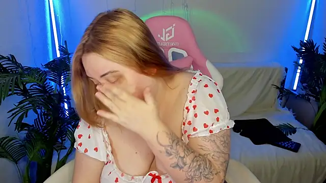 Akemi BBW online show from 27, 1, 2025